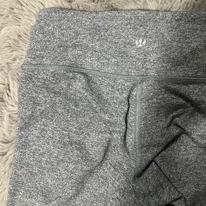 Grey lululemon tights wunder under